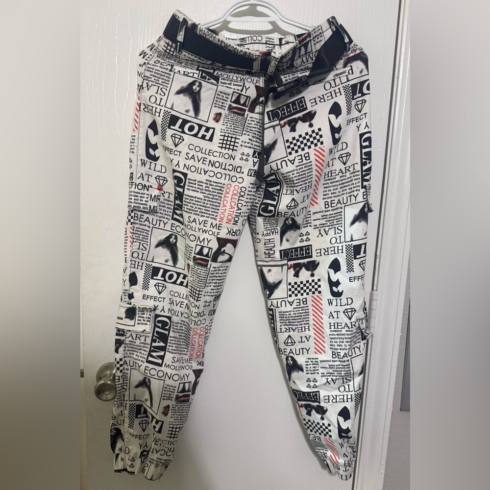 VIP Jeans Newspaper Print Cargo Jogger Pants Y2K Streetwear White Black Red